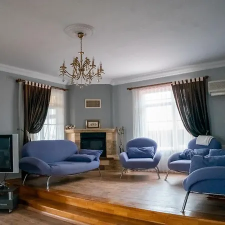 Sanver Villa *